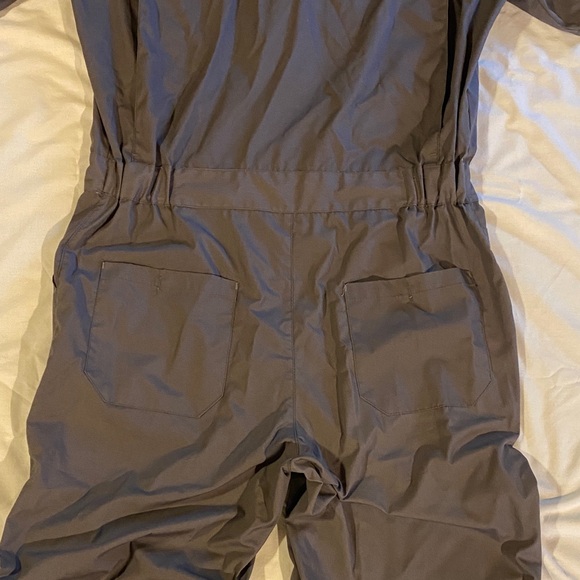 NWOT Toptie Size L Gray Jumpsuit - Picture 8 of 10